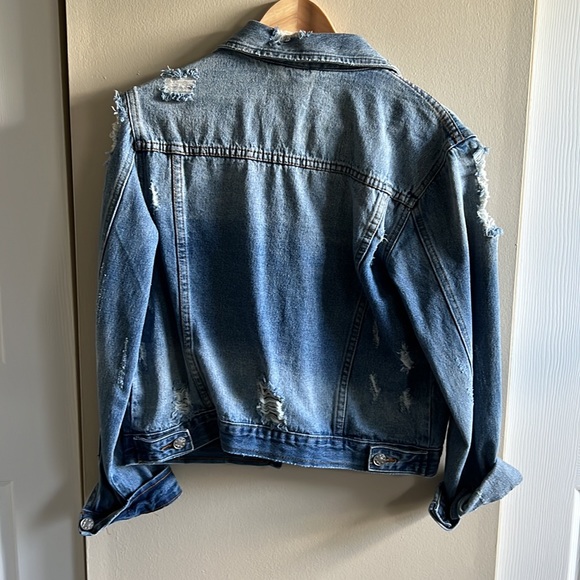 Distressed jean jacket - Small - Picture 2 of 3